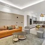 190 Fontaine - Superb In Paris. 아파트 *